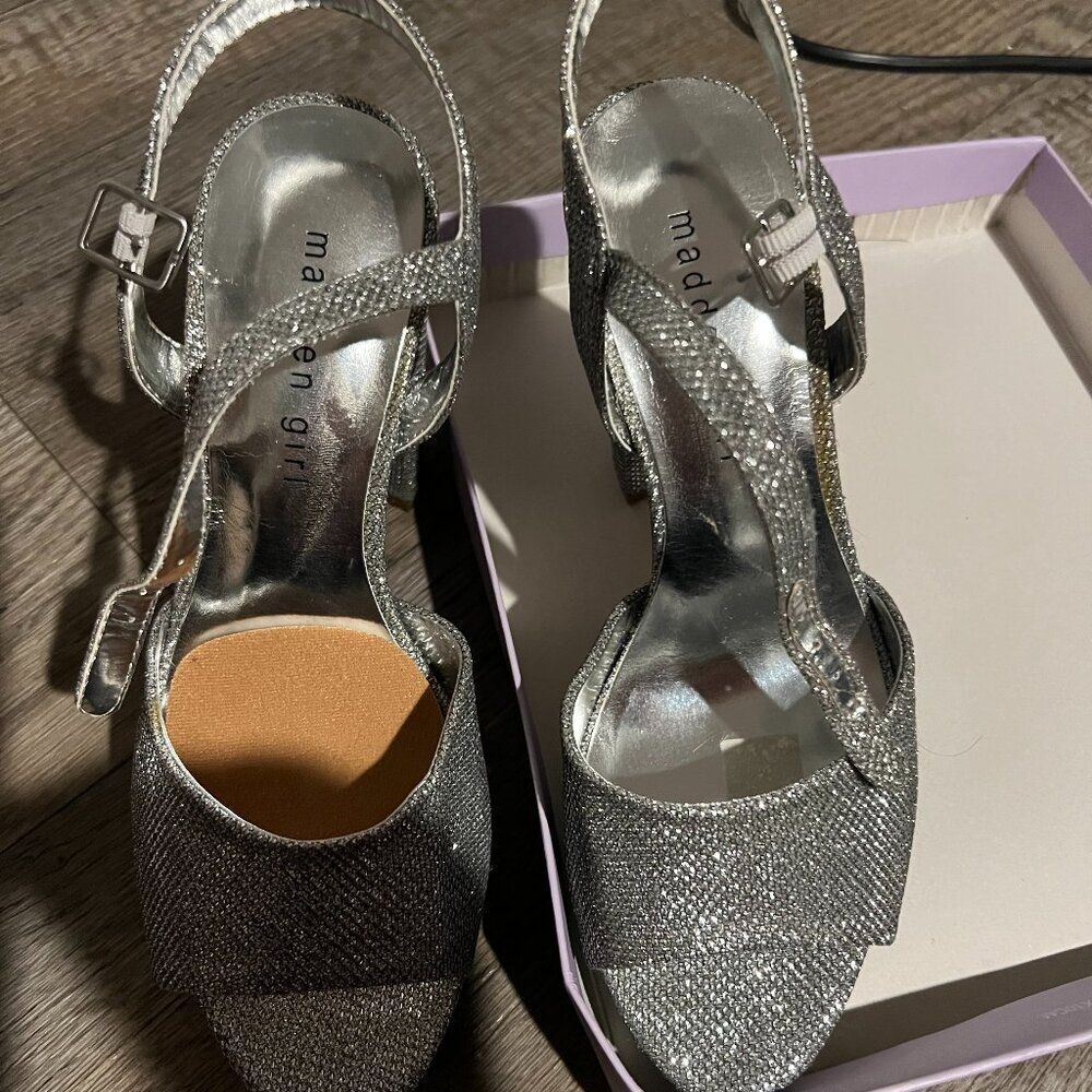 New Madden girl heels 7.5